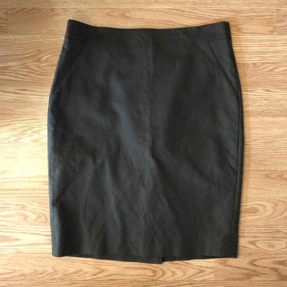 Pencil skirt
